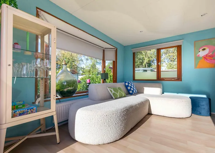 Kleurrijk Boshuisje Sole Op De Veluwe Semesterbostad *