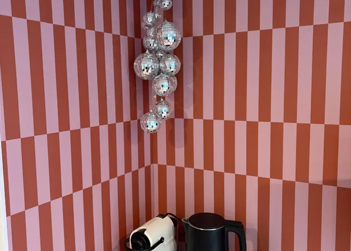 Kleurrijk Boshuisje Sole Op De Veluwe * Putten